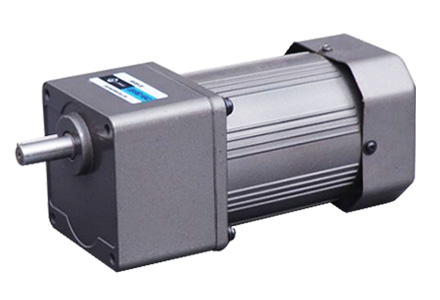 Parallel-shaft gear motor